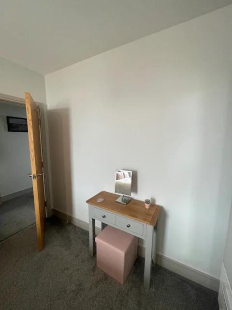 Superb 2 Bedroom Sea View Flat Scarborough Exterior photo